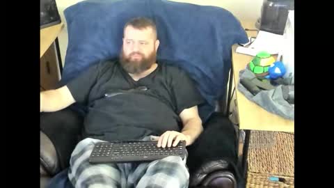 Snapshot of joi4you chatting on 02-03-26, 07:46 Voyeur online show from 02-03-26, 07:46