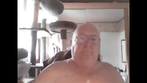 jojo60000529566 online show from 10-06-25, 10:02