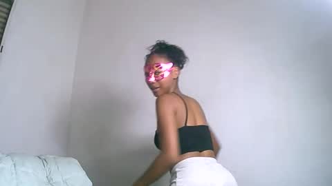 jojoolie online show from 12-17-25, 11:27