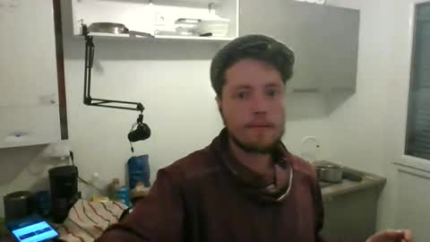 boss online show from 11-02-25, 10:34