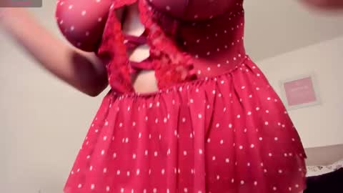 Snapshot of jolene_sun chatting on 10-28-25, 09:17 Jolene online show from 10-28-25, 09:17