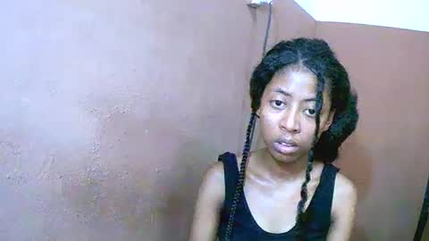 Snapshot of joliekah27 chatting on 03-04-25, 04:38 joliekah27 online show from 03-04-25, 04:38