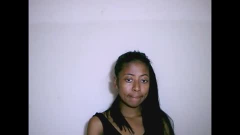 Snapshot of joliekah27 chatting on 09-22-25, 08:05 joliekah27 online show from 09-22-25, 08:05