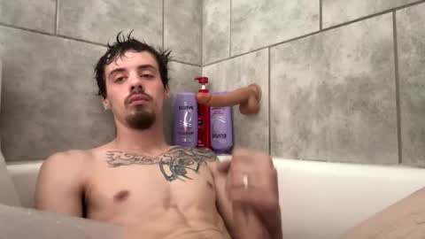 jolleyrancher1998 online show from 12-16-25, 03:39