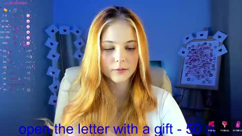 Snapshot of jolly_bean chatting on 02-12-25, 08:06 Polly online show from 02-12-25, 08:06