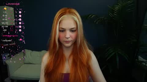 Snapshot of jolly_bean chatting on 03-05-25, 02:25 Polly online show from 03-05-25, 02:25