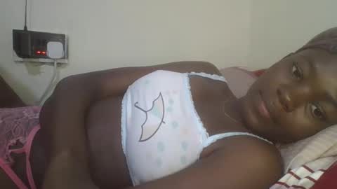 jollynabeb online show from 02-25-25, 03:49