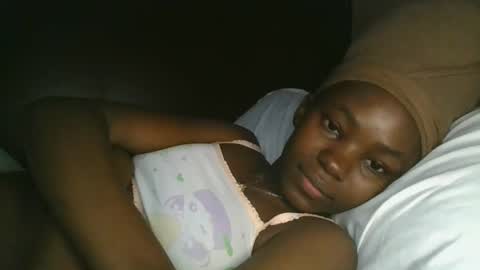 jollynabeb online show from 10-18-25, 06:19