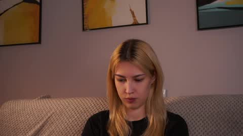 Viola online show from 04-03-26, 01:20