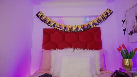 Jonas  online show from 10-29-25, 01:13