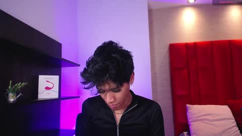 Jonas  online show from 03-16-26, 04:40