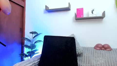 Snapshot of jonathan_rivers chatting on 10-12-25, 05:12 Jonathan RiversNew online show from 10-12-25, 05:12