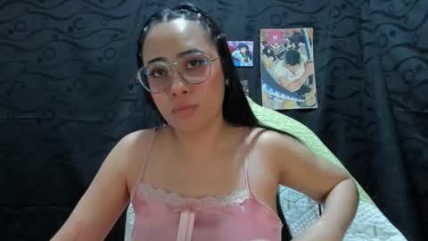 Snapshot of jonathanrwick chatting on 12-08-24, 06:54 Janna online show from 12-08-24, 06:54