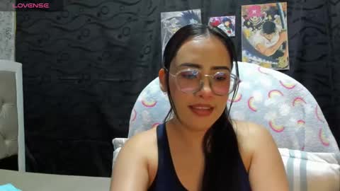 Snapshot of jonathanrwick chatting on 12-16-24, 04:55 Janna online show from 12-16-24, 04:55