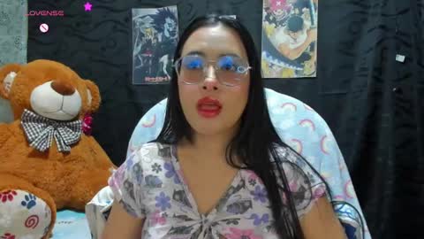 Snapshot of jonathanrwick chatting on 01-23-25, 05:35 Janna online show from 01-23-25, 05:35