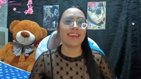 Snapshot of jonathanrwick chatting on 01-25-25, 05:40 Janna online show from 01-25-25, 05:40