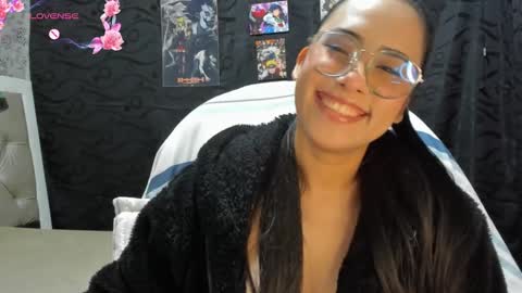 Snapshot of jonathanrwick chatting on 02-05-25, 05:41 Janna online show from 02-05-25, 05:41