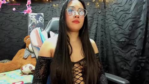 Snapshot of jonathanrwick chatting on 03-11-25, 03:26 Janna online show from 03-11-25, 03:26