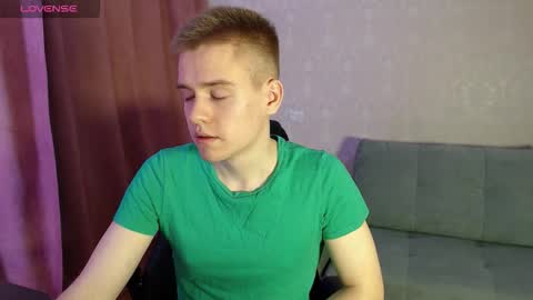 Snapshot of joni_huber chatting on 01-15-26, 07:17 Joni online show from 01-15-26, 07:17