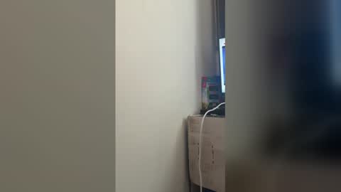 Snapshot of jonlis01 chatting on 02-27-26, 07:03 jonlis01 online show from 02-27-26, 07:03