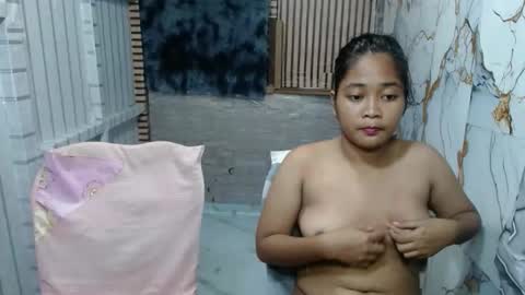 Snapshot of jonna2568 chatting on 12-02-25, 02:34 jonna2568 online show from 12-02-25, 02:34