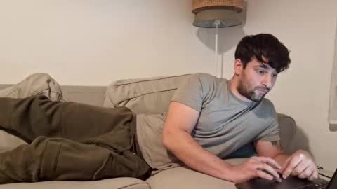 Snapshot of jonni_naughty chatting on 12-29-24, 08:15 jonni_naughty online show from 12-29-24, 08:15