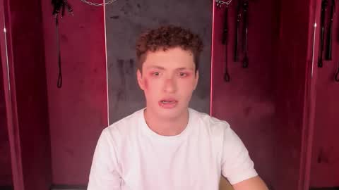 Snapshot of jonny_dark chatting on 10-19-25, 09:26 Jonny online show from 10-19-25, 09:26