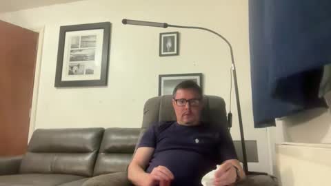 jonnybeeswax7376964133 online show from 12-03-25, 10:41