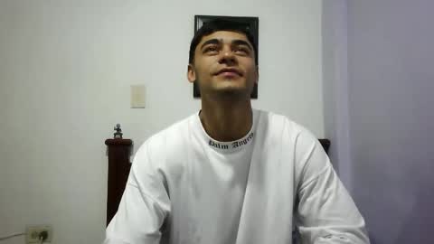 jordankk69 online show from 10-08-25, 03:53