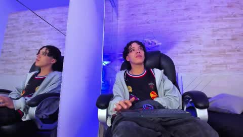 Snapshot of jordi_cooper chatting on 02-11-26, 03:22 Jordi online show from 02-11-26, 03:22