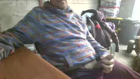 jorgefire0001 online show from 12-17-25, 01:17