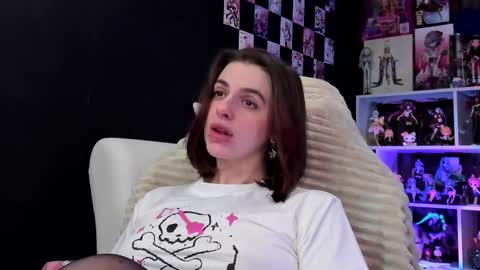 Rose online show from 12-14-25, 05:07