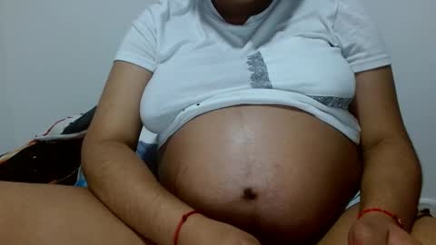 Snapshot of jose_ruiz1 chatting on 02-24-25, 01:46 jose y carolina online show from 02-24-25, 01:46