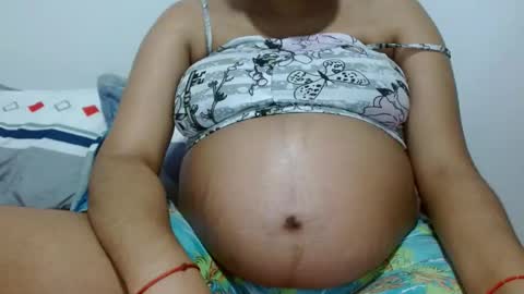 Snapshot of jose_ruiz1 chatting on 02-25-25, 09:35 jose y carolina online show from 02-25-25, 09:35