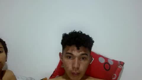 Snapshot of jose_ruiz1 chatting on 03-09-25, 02:18 jose y carolina online show from 03-09-25, 02:18