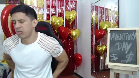 Snapshot of jose_rumbero91 chatting on 02-15-25, 12:01 jose_rumbero91 online show from 02-15-25, 12:01