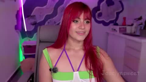 Snapshot of joselynsweet chatting on 06-22-26, 03:25 Sofia Garcia online show from 06-22-26, 03:25
