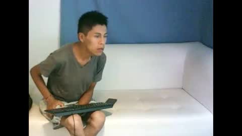 Snapshot of joseph_and_thomas chatting on 02-09-25, 08:56 thomas y joseph online show from 02-09-25, 08:56