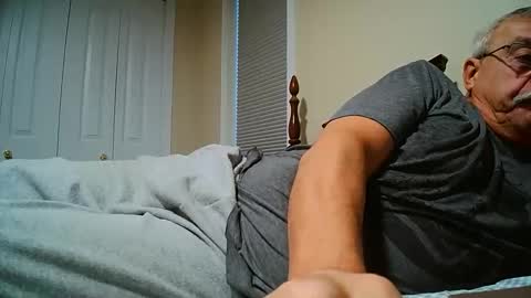 Snapshot of josephgr2021 chatting on 11-10-25, 03:33 josephgr2021 online show from 11-10-25, 03:33