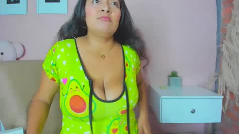 Snapshot of josephinesmiths chatting on 12-03-24, 07:55 josephinesmiths online show from 12-03-24, 07:55