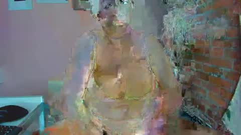 Snapshot of josephinesmiths chatting on 02-08-25, 08:32 josephinesmiths online show from 02-08-25, 08:32