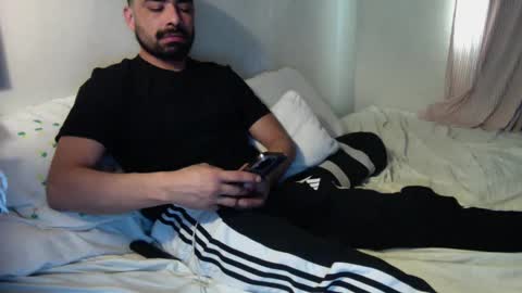 Snapshot of josephs1990 chatting on 01-09-25, 11:02 josephs1990 online show from 01-09-25, 11:02