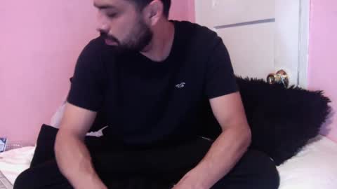 Snapshot of josephs1990 chatting on 02-05-25, 10:12 josephs1990 online show from 02-05-25, 10:12