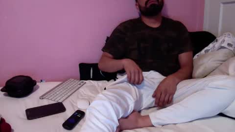 Snapshot of josephs1990 chatting on 03-10-25, 03:34 josephs1990 online show from 03-10-25, 03:34