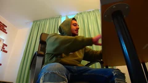 JoshKnight online show from 09-24-25, 05:22