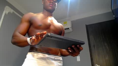 Snapshot of joshloganx chatting on 12-14-24, 07:14 joshloganx online show from 12-14-24, 07:14