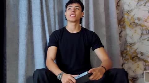 Josh Rashford online show from 01-22-25, 11:34