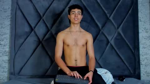 Josh Rashford online show from 02-23-25, 03:08