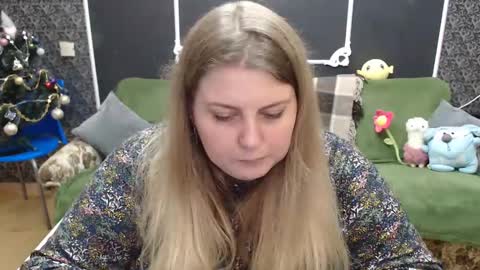 Snapshot of josiesun771 chatting on 12-23-24, 10:10 josiesun771 online show from 12-23-24, 10:10