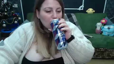 Snapshot of josiesun771 chatting on 01-06-25, 07:20 josiesun771 online show from 01-06-25, 07:20